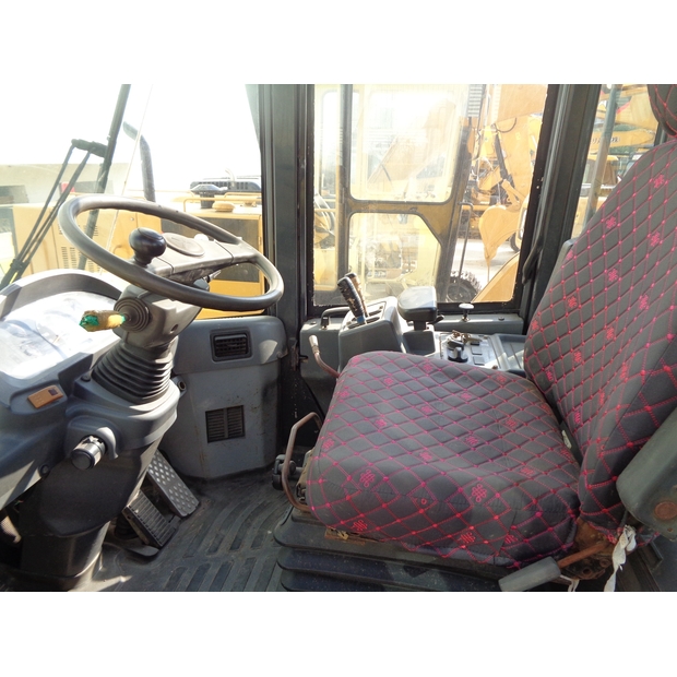 2025 Komatsu WA320-47892256
