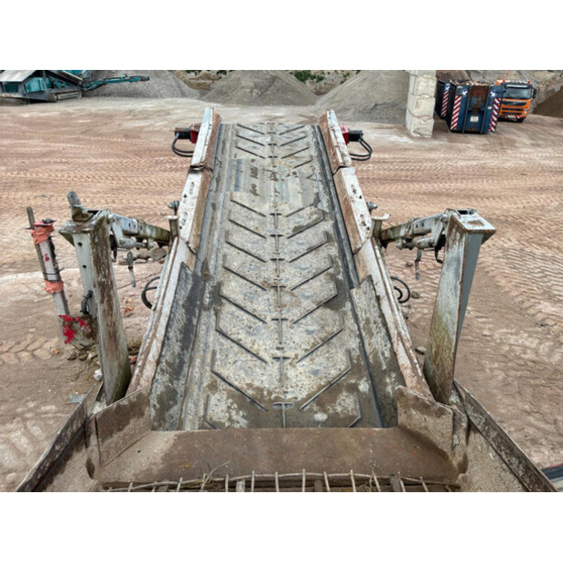 2017 Maximus 620-47894644