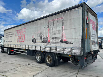 Image for TRAILERS 1998 Renders ROC 12.18E