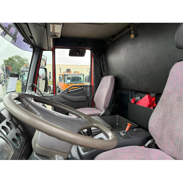 2001 Iveco Euro Trakker-47895312
