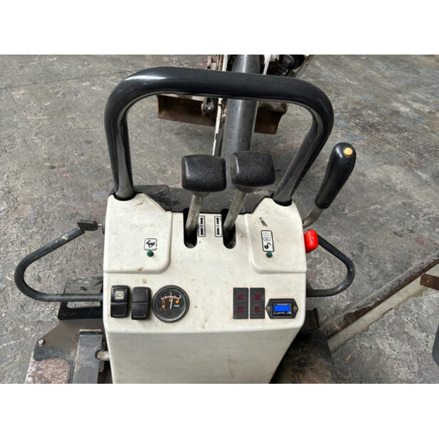 2020 BOBCAT E10Z-47895315