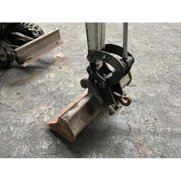 2020 BOBCAT E10Z-47895325
