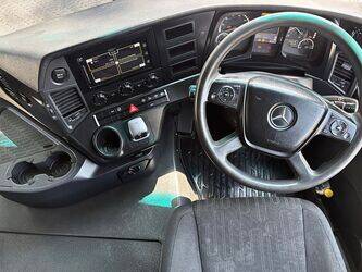 2021-mercedes-benz-actros-2645ls-33pure-1452696-47898205
