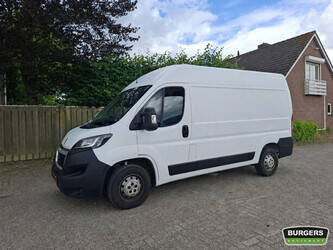 Image de VÉHICULES UTILITAIRES 2020 Peugeot BOXER À vendre à Pays-Bas