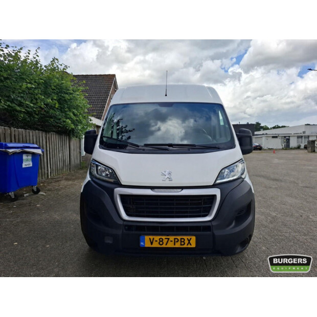 2020 Peugeot BOXER-47900189