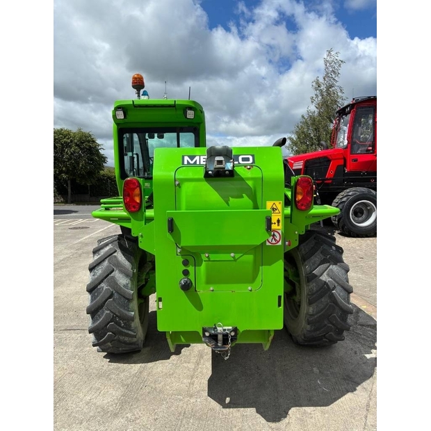 2023 Merlo-47904039