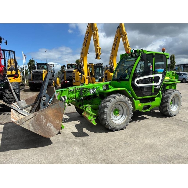 2023 Merlo-47904040