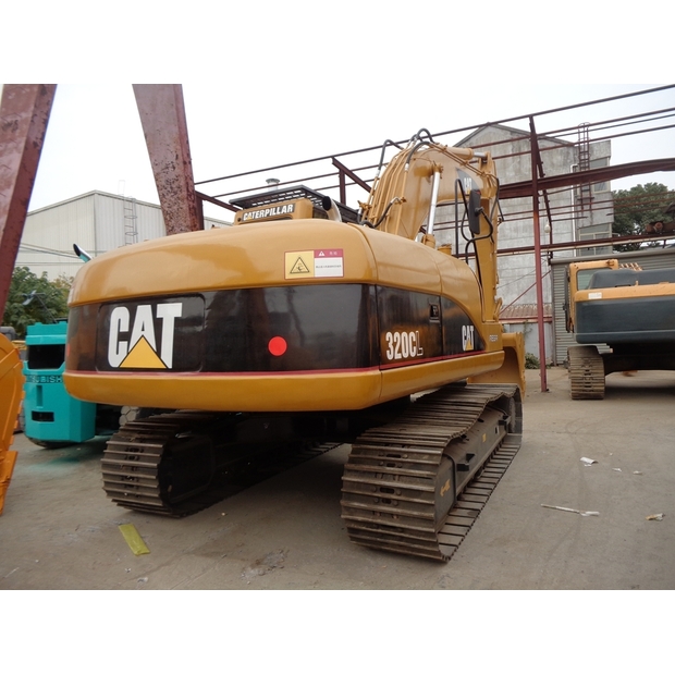 2025 Caterpillar 320CL-47909705