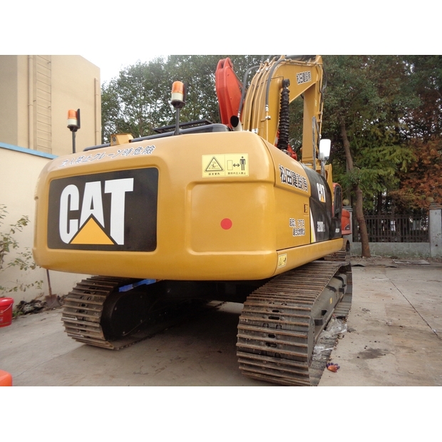 2025 Caterpillar 320D-47909887