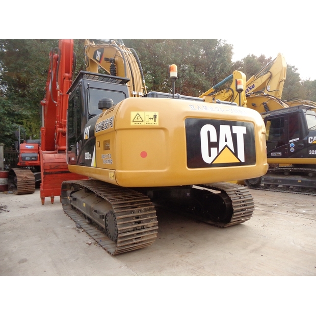 2025 Caterpillar 320D-47909888
