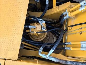 2025-caterpillar-320d-1464092-47909988