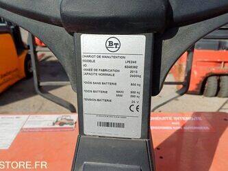 toyota-lpe240-47911657