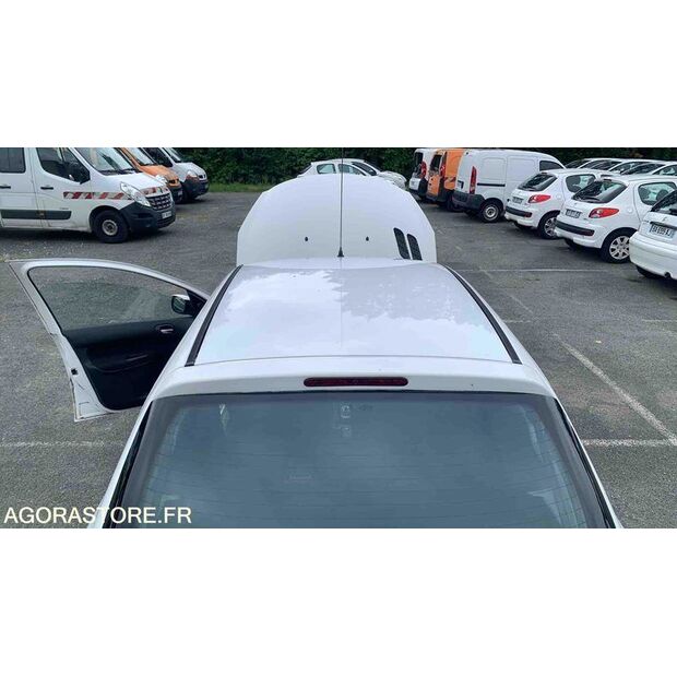 2012 Peugeot 206-47911777