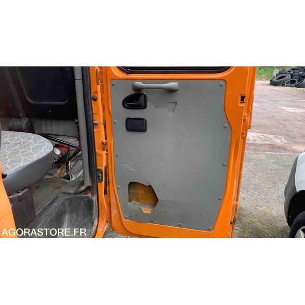 2008 Renault Master-47911906