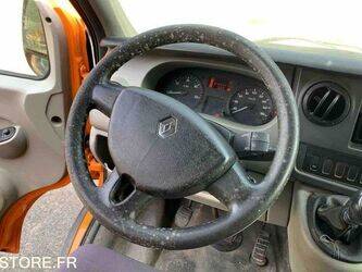 2008-renault-master-1464119-47911939