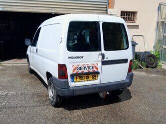 2001-peugeot-partner-1464120-47911999