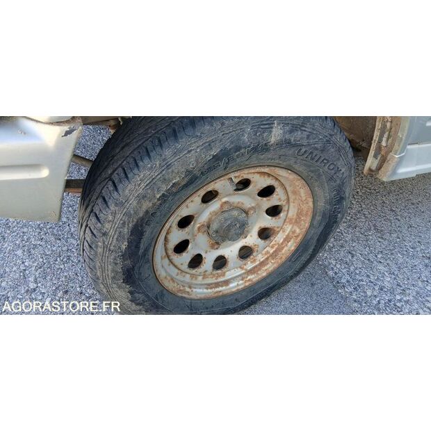 2003 Suzuki Samurai-47912247