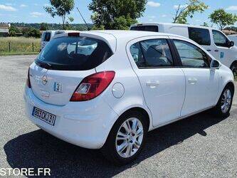 2009-opel-corsa-47912269