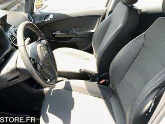 2009-opel-corsa-47912296