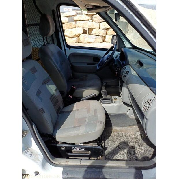 2006 Renault Kangoo-47912364