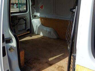 2006-renault-kangoo-1464130-47912365