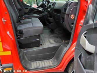2012-renault-master-1464131-47912389