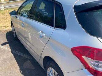 2012-citroen-c4-1464133-47912423