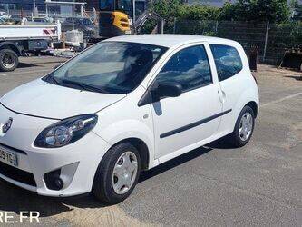 2011-renault-twingo-1464135-47912470