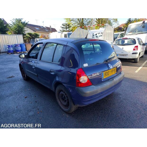 2004 Renault Clio-47912532