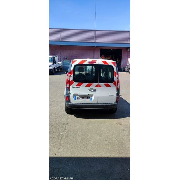 2010 رينو Kangoo-47912549