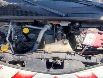 2010-renault-kangoo-1464140-47912558