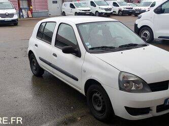 2007-renault-clio-1464141-47912584
