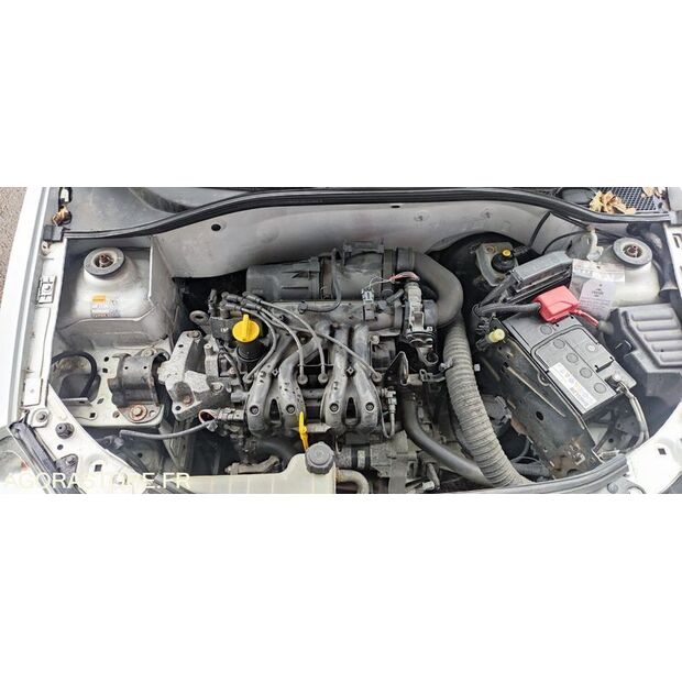 2007 Renault Clio-47912593