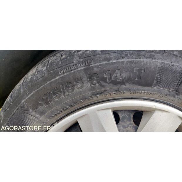 2007 Renault Clio-47912595