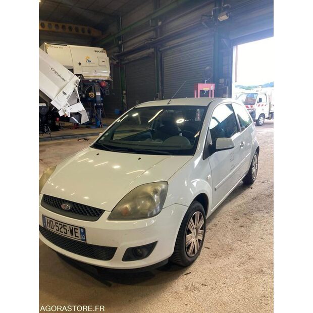 2008 Ford Fiesta-47912666