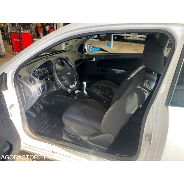 2008 Ford Fiesta-47912668