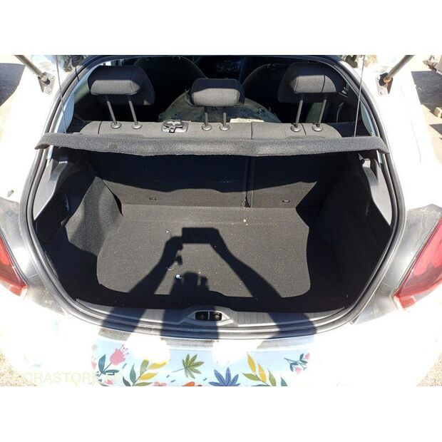 2015 Peugeot 208-47912702