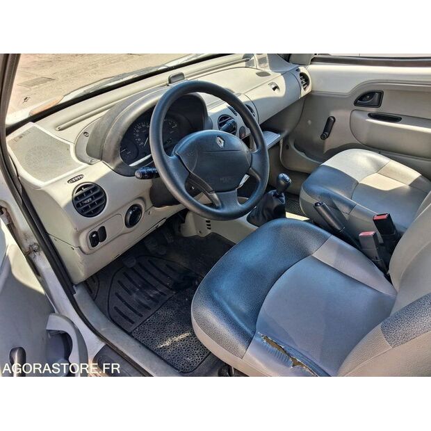 2002 Renault Kangoo-47912732