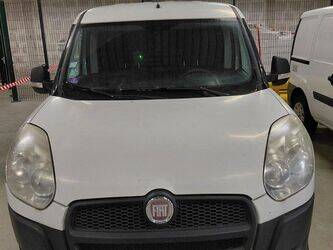 Image de Fourgonnettes 2011 Fiat Doblo À vendre à France