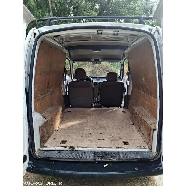 2000 Renault Kangoo-47912809