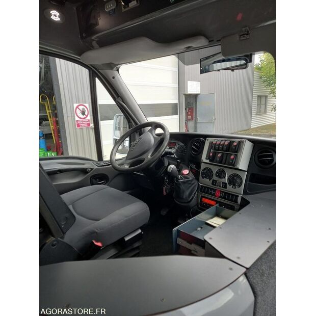 2011 Iveco 70C14-47912834