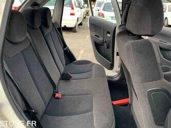 2010-citroen-c3-1464159-47913002