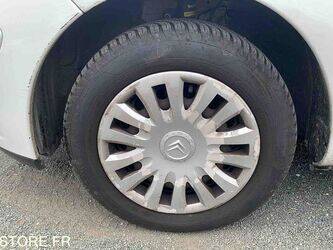 2010-citroen-c3-1464159-47913003