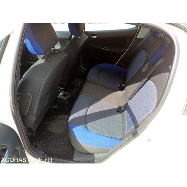 2012 Peugeot 206-47913191
