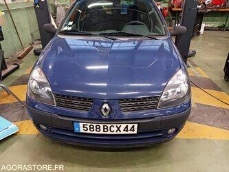 Image for CARS 2003 Renault Clio