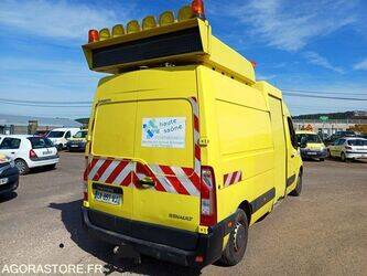 2012-renault-master-1464177-47913374