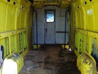 2012-renault-master-1464177-47913381