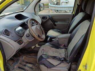 2009-renault-kangoo-1464178-47913387