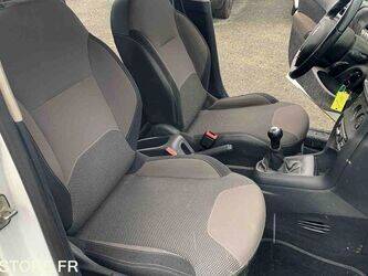 2015-citroen-c3-1464180-47913476