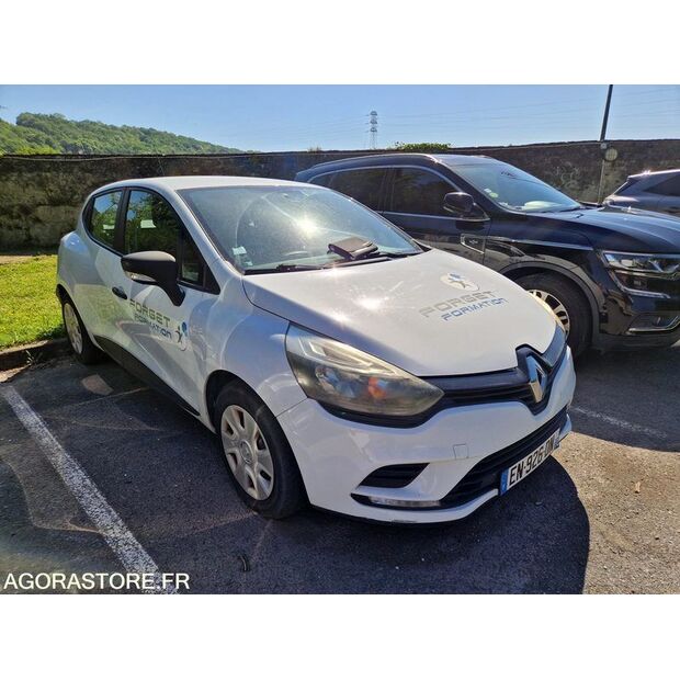2017 رينو Clio-47913524